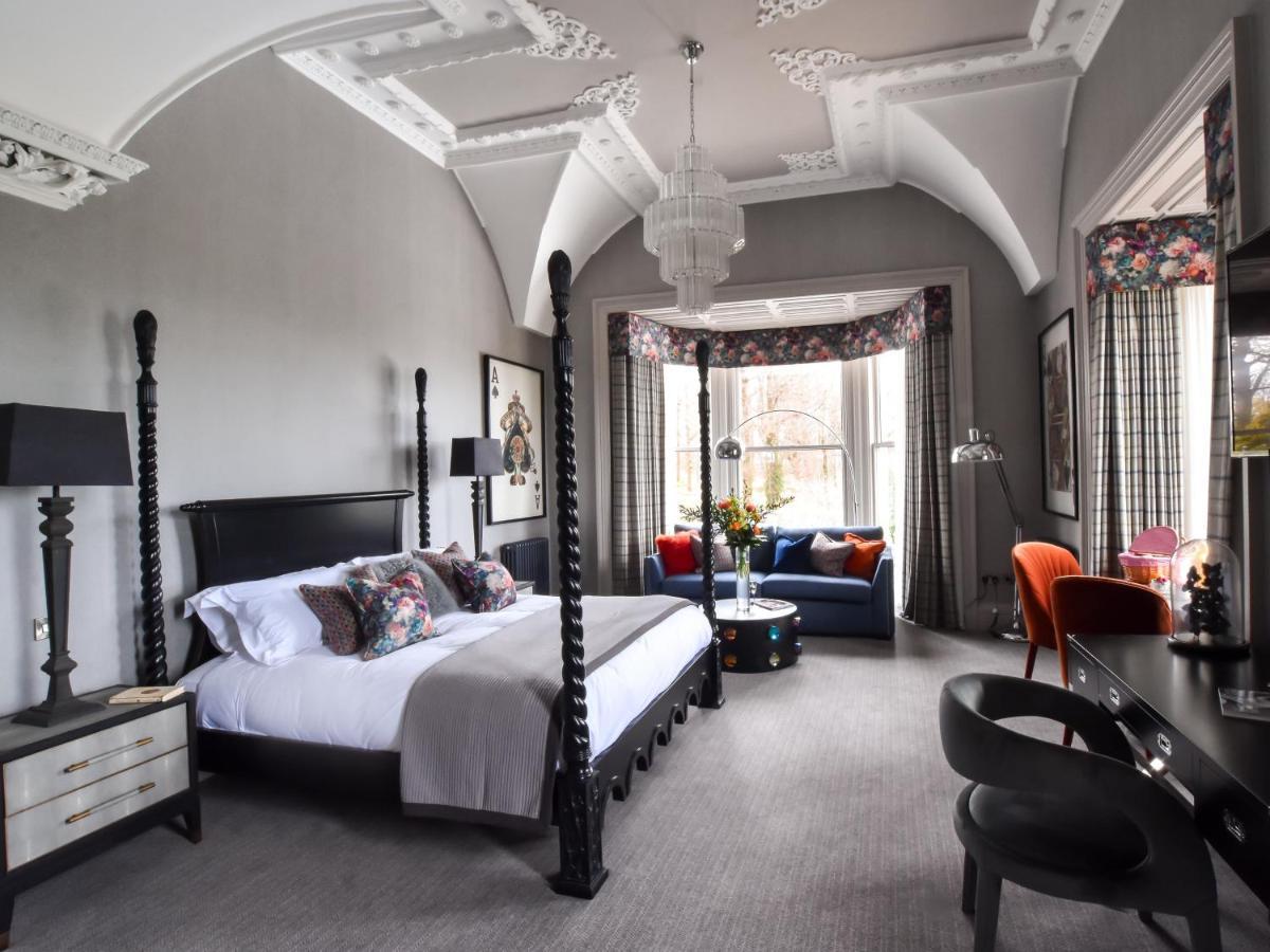 The Meadowpark Bar, Kitchen & Rooms Стерлинг Экстерьер фото